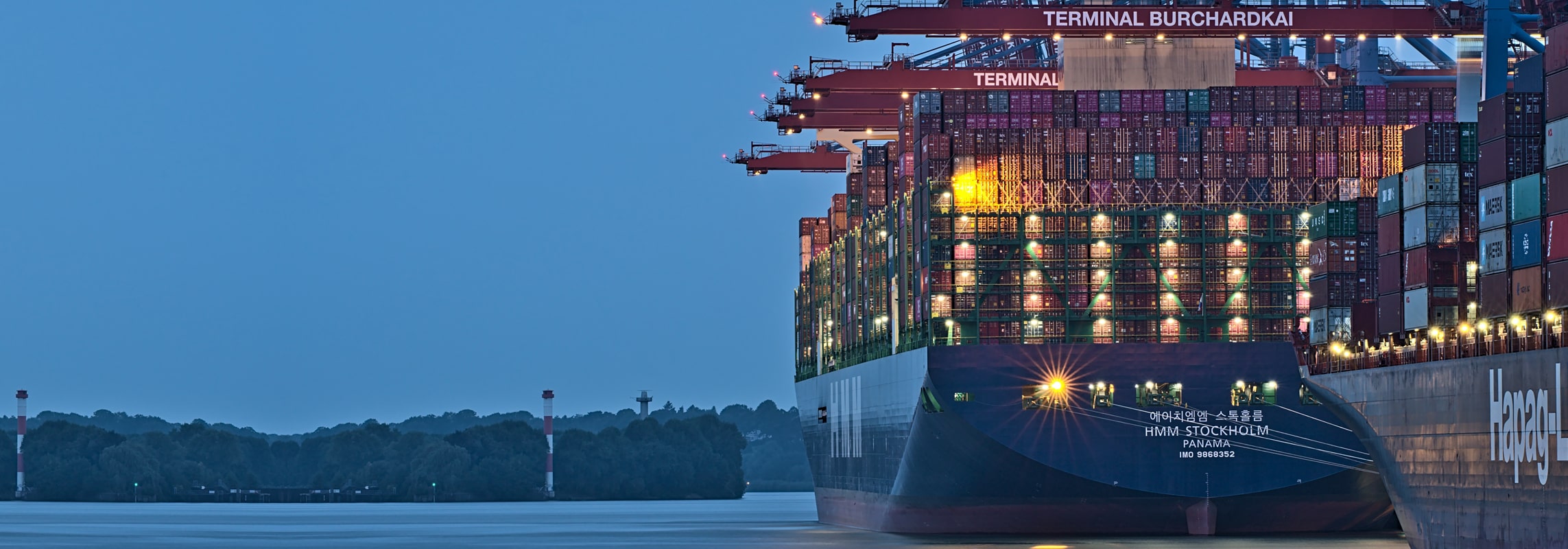 از دریا تا خشکی، خدمات حمل‌ونقل بی‌نقص.